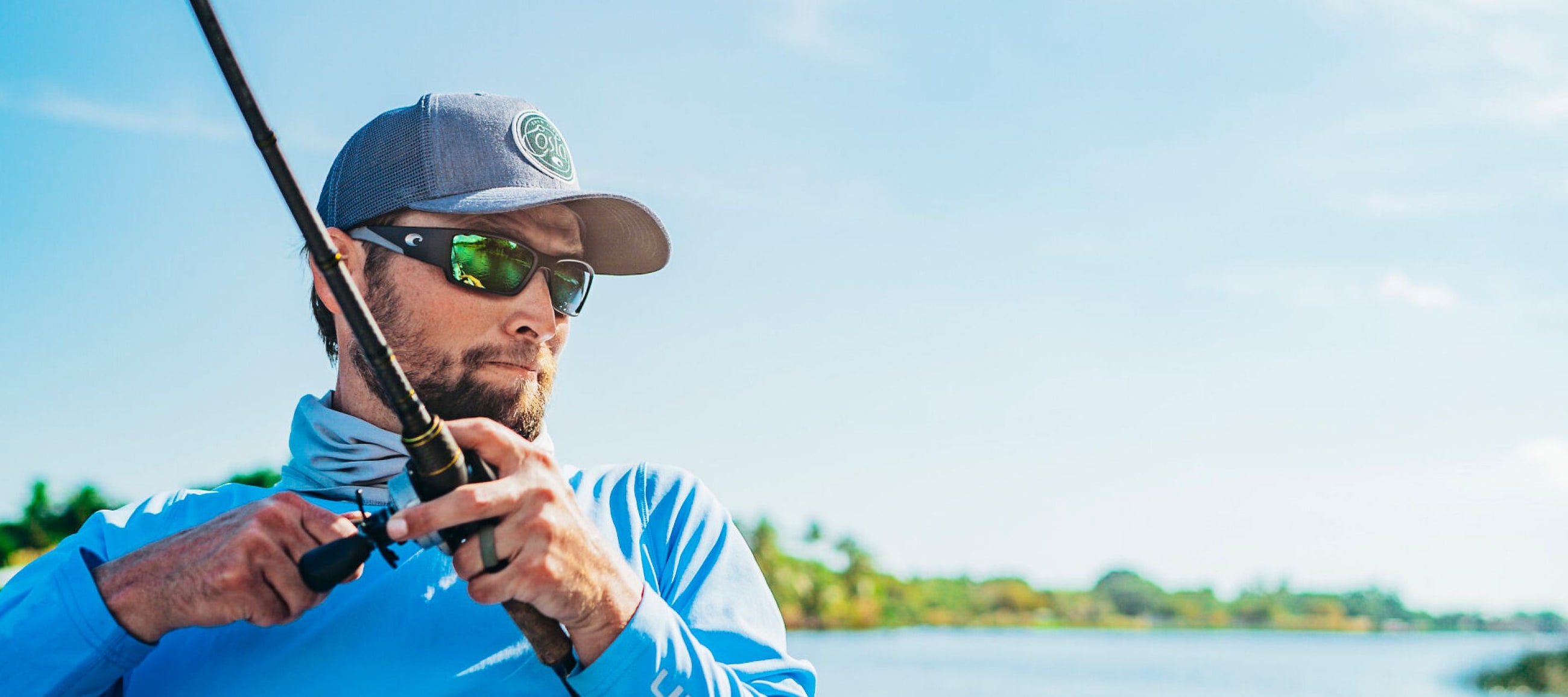 WHY GO PRO? The Ultimate edge-Go PRO for the edge you didn’t know you needed. Peak performance, pro-level grip, advanced sweat management, and enhanced ventilation, built to outlast the elements and outwork the rest.
