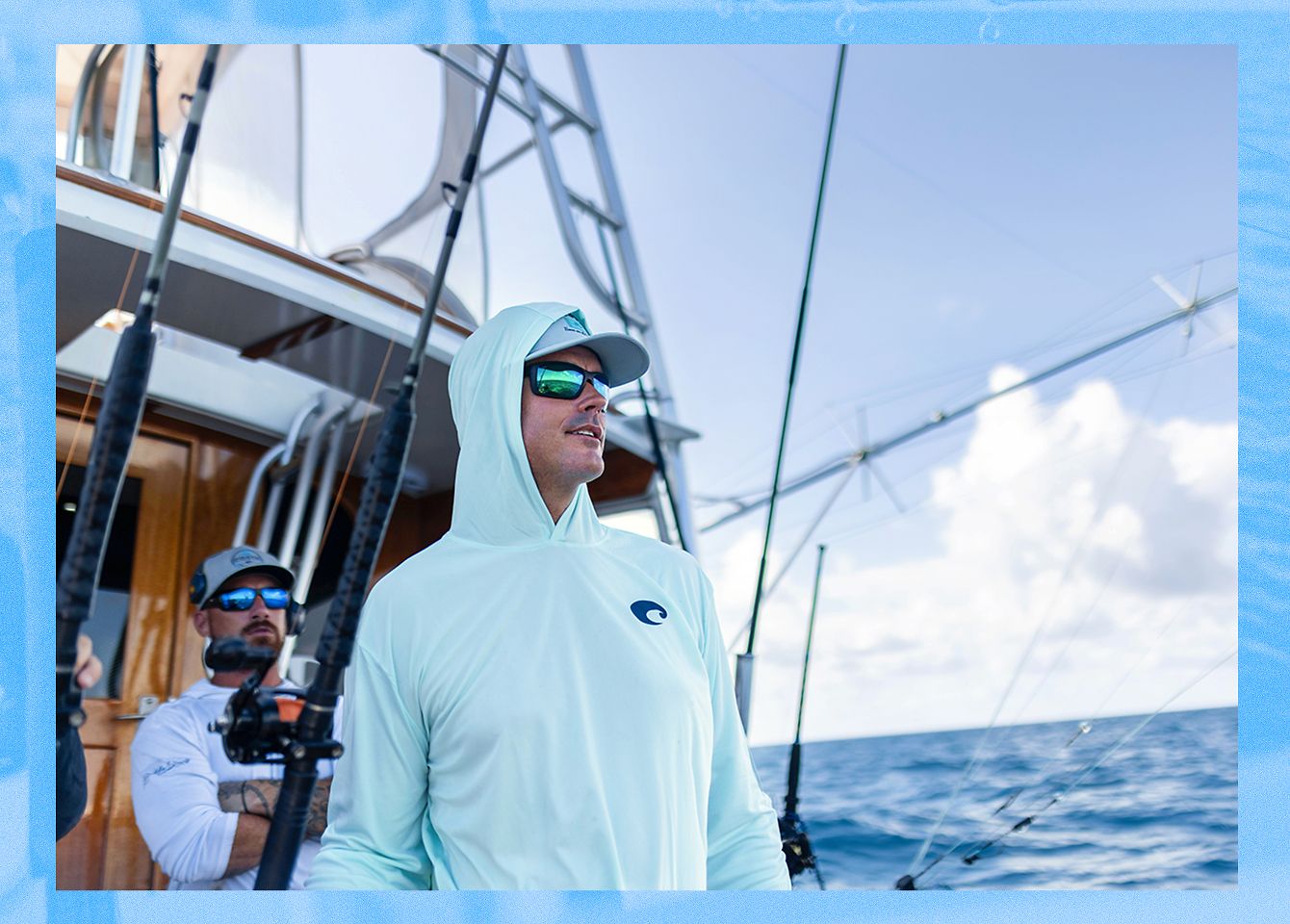 EN PRENDAS DE LA PARTE SUPERIOR-HASTA UN 50% DE DESCUENTO