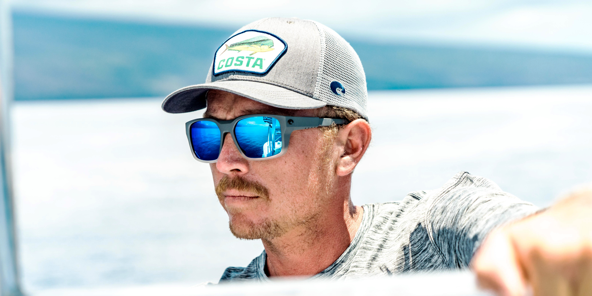 Topo Dorado Trucker | Costa Del Mar®